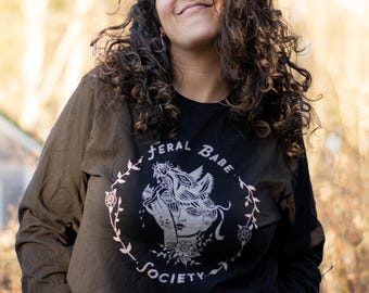Feral Babe Society® - Vintaged Long Sleeve tShirt Unisex, long sleeve top, rockabilly style, wolf and girl, tattoo style, feral
