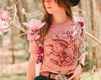 Vintage Venom T-Shirt: Desert Rose Unisex Tee, Feral Babe Society