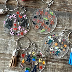 Horror Movie Acrylic Keychain - Ghost face, Freddy, Jason & Michael Myers - Scary Movie Fan Gift with Tassel