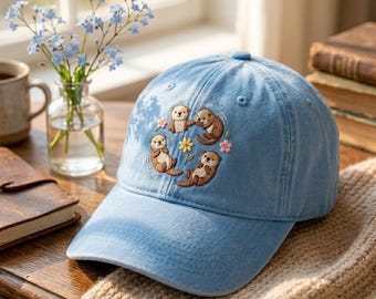 Gorra de algodón lavado con nutrias marinas bordadas, regalo para amantes de la fauna marina.
