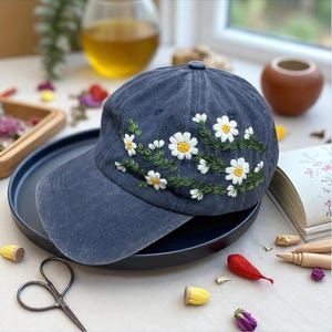 Hand Embroidery White Daisy Washed Hat, Wildflowers Embroidered Hat, Personalized Baseball Cap, Vintage Embroidered Floral, Hat For Woman