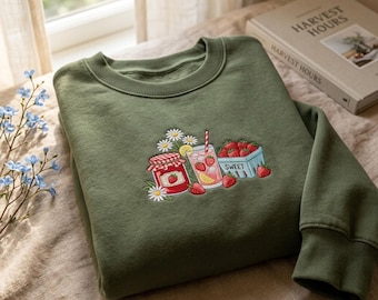Camiseta de cuello redondo con bordado de mermelada de fresa, estilo cottagecore veraniego con estampado de bayas.