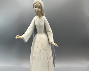 Lladro Porcelain Fairy Figurine ' Fairy Godmother With Magic Wand