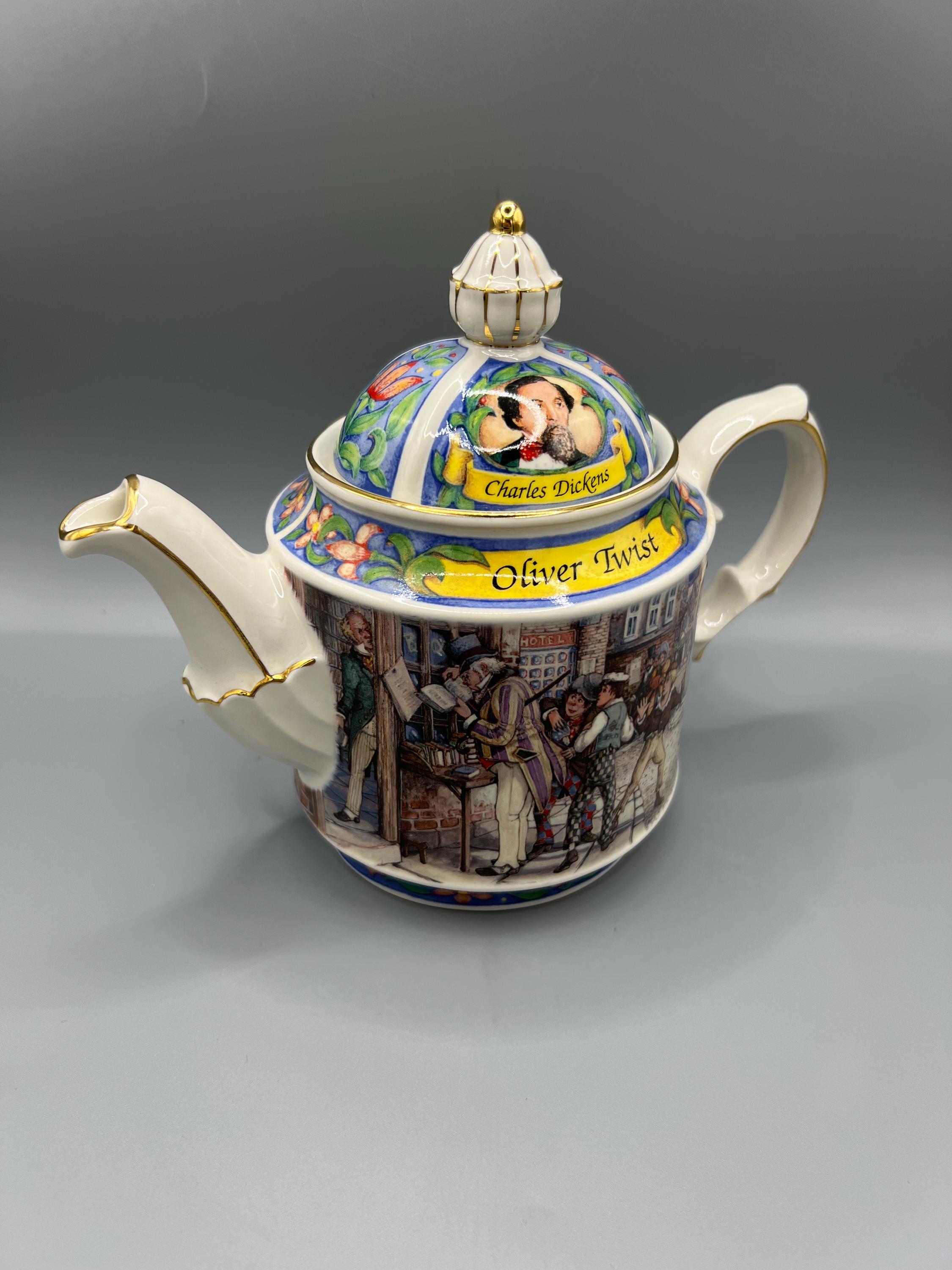 Dickens Teapot - Etsy