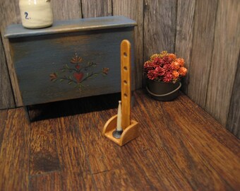 Dollhouse Miniature Peg Candle Shaker Holder Country Primitive