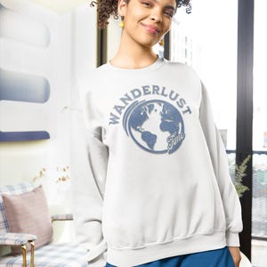 Wanderlust Time Grunge World Sweatshirt Vintage Travel-inspirierter gemütlicher Gildan Pullover, Abenteuer-Liebhaber-Geschenk, Boho-Stil, Geschenk für sie oder ihn