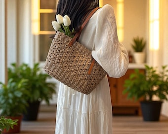 Handmade Straw Shoulder Bag – Hollow Out Beach Tote, Summer Travel & Vacation Woven Purse