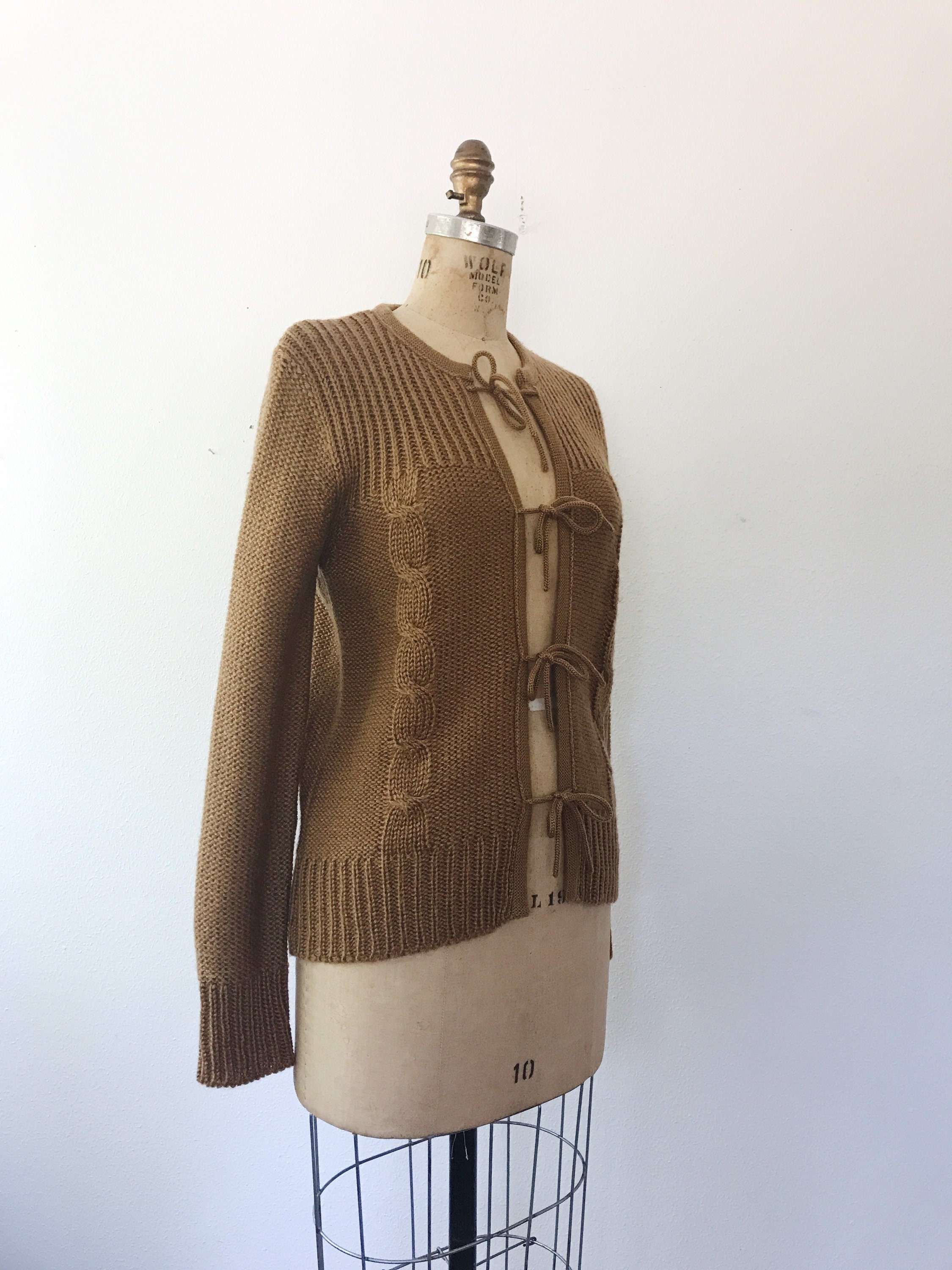 1960s sweater / vintage Cableknit Cardigan / Laceup Cardigan
