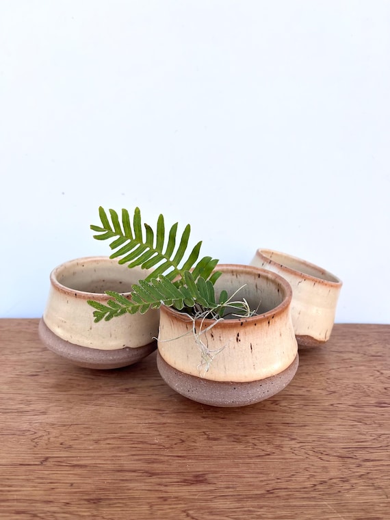 pottery salt cellars / pottery bowls / vintage pottery spice cellars