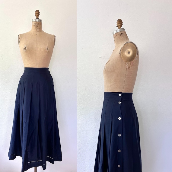 vintage linen skirt / Laura Ashley skirt / navy linen skirt