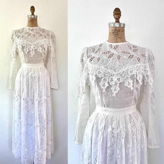 vintage lace blouse / vintage linen dress / Leandra Linen dress