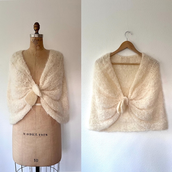 Akimbo shrug / 50s vintage shawl / 1950s mohair bolero