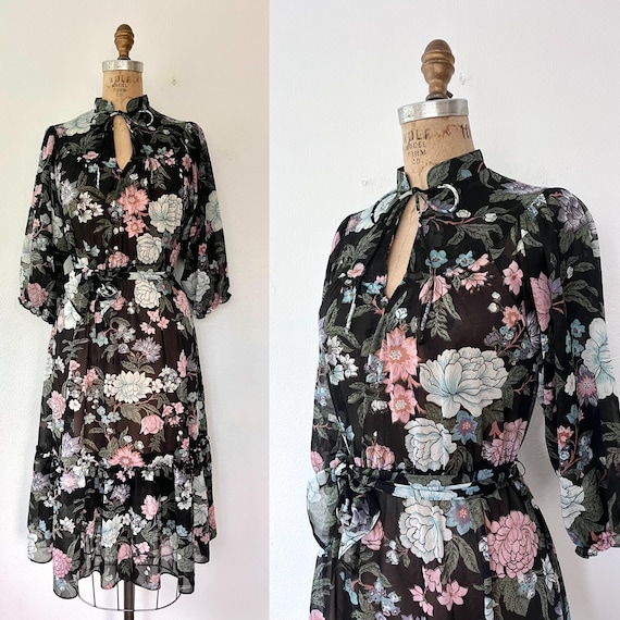 70s floral print dress / vintage 70s dress / Floral Abundance dress
