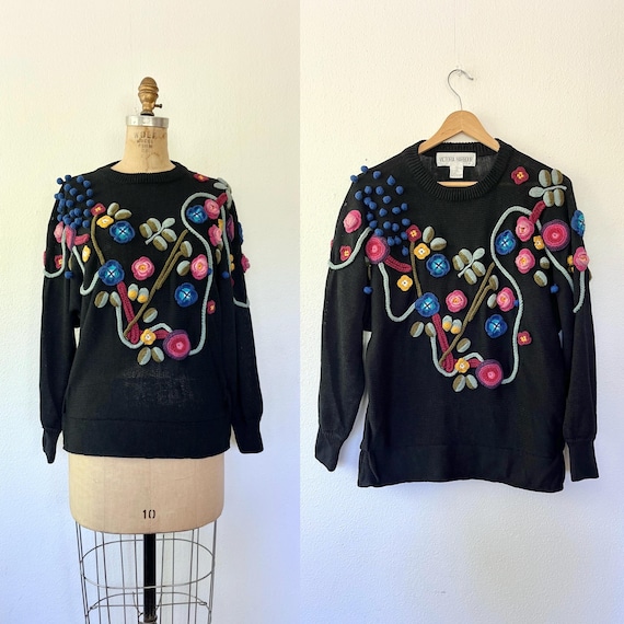 novelty 80s sweater / vintage Victoria Harbour sweater / floral appliqué pullover