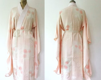 vintage kimono robe / vintage silk kimono / Pink Silk Furisode Juban