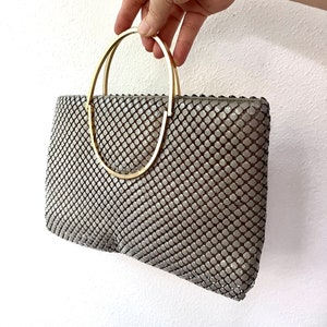 1970s purse / metal mesh bag / vintage mesh clutch
