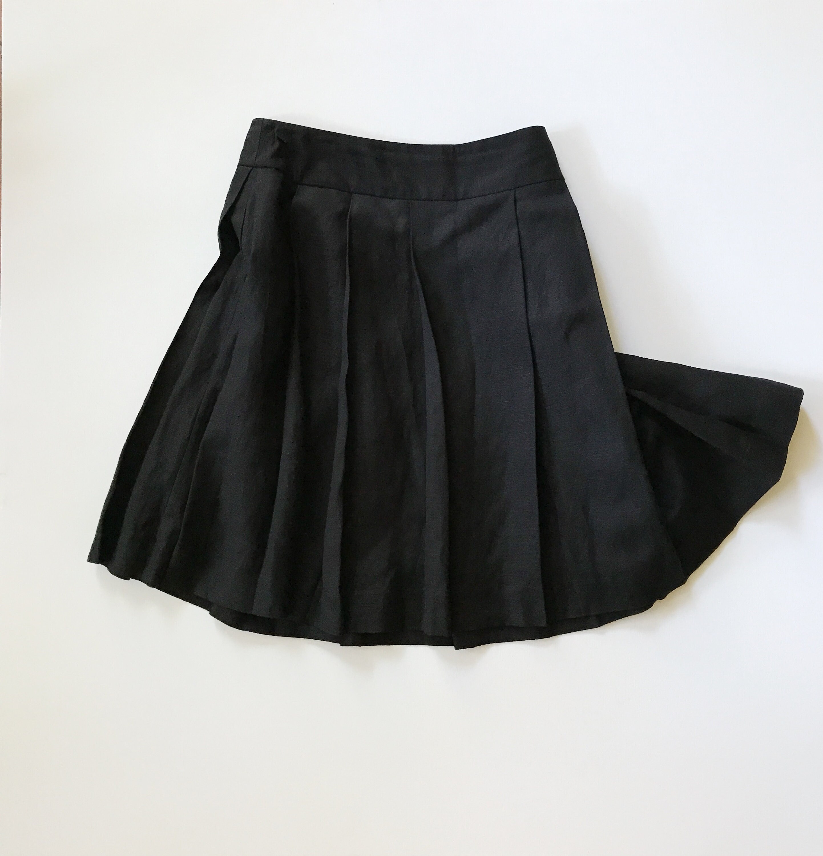 linen skirt / black linen skirt / pleated short skirt