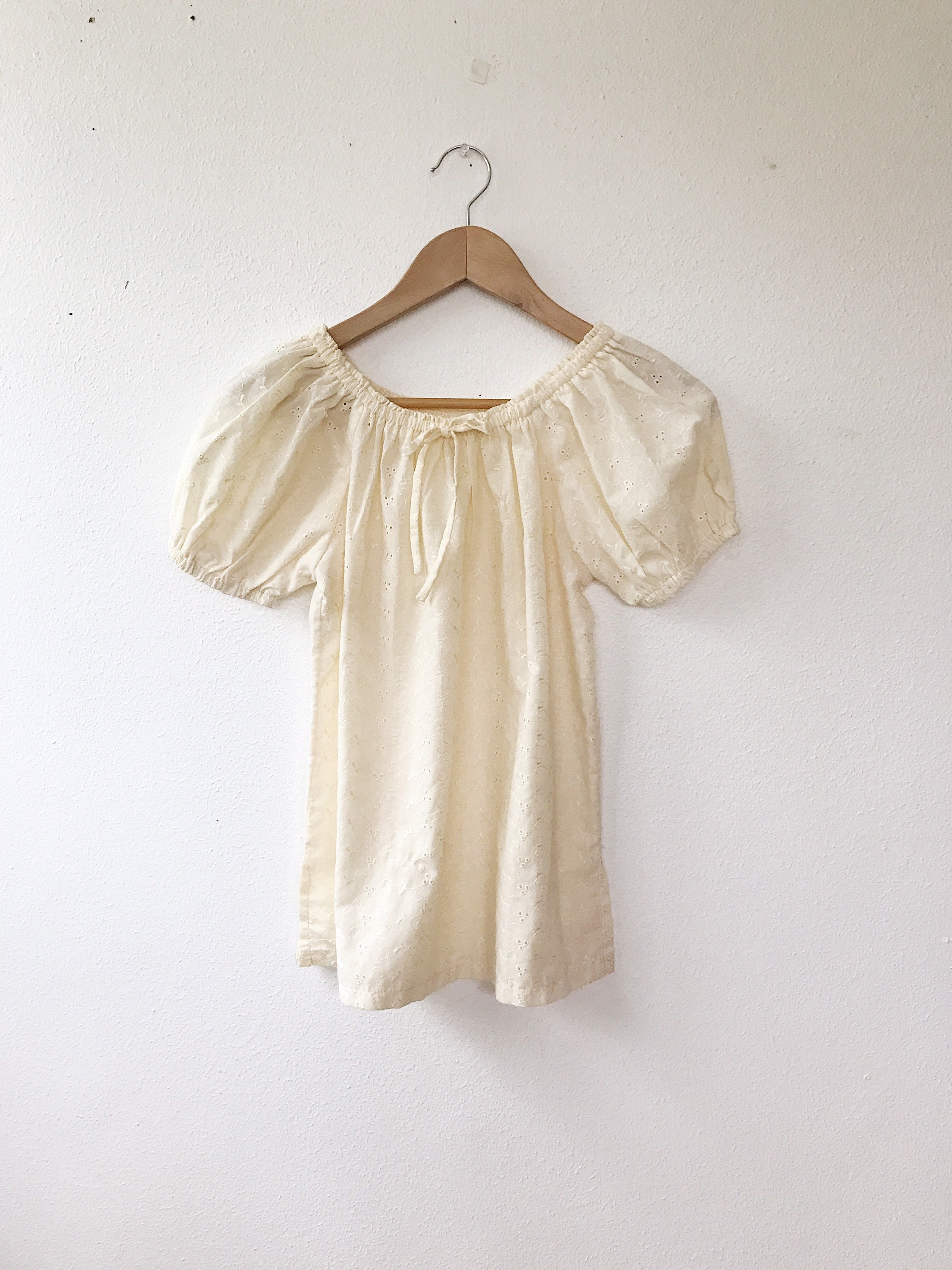 vintage lace blouse / cream lace blouse / Astilbe eyelet blouse