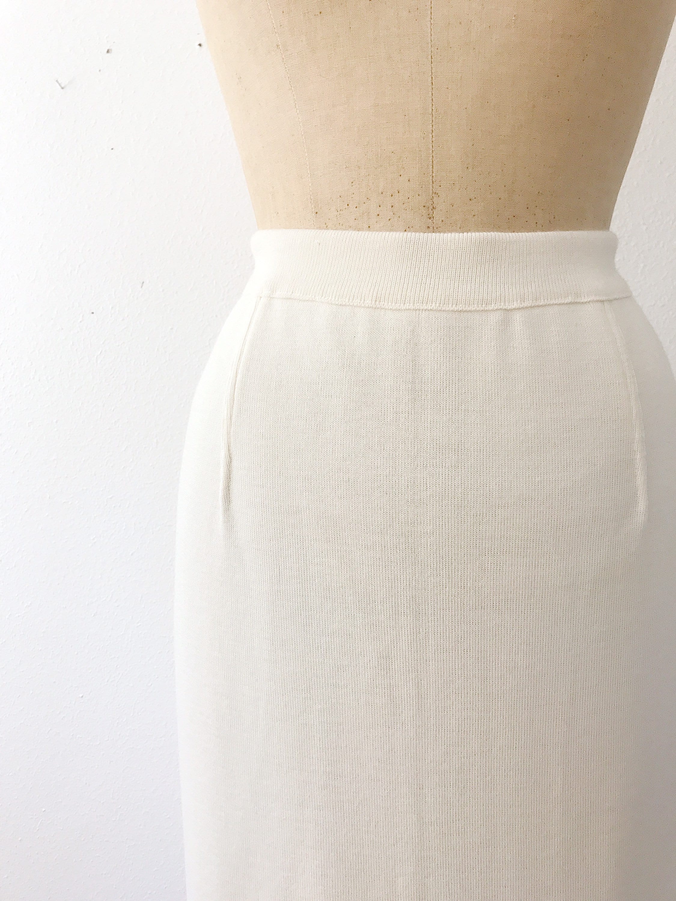 vintage knit skirt / 90s cream knit skirt / Italian Merino Sweater skirt