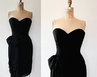 black cocktail dress / strapless dress / black bow evening dress