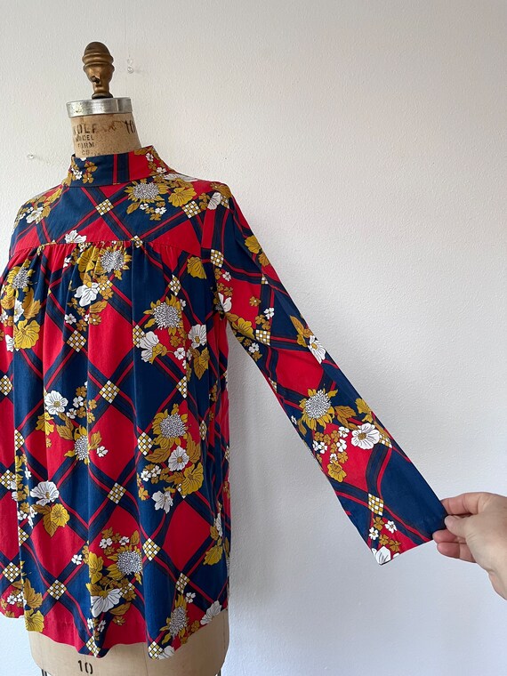 60s blouse / 1960s mod blouse / vintage floral sm… - image 4