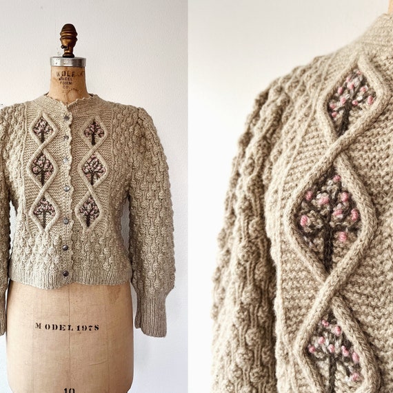 vintage Lanz sweater / vintage Austrian cardigan / Alpine Flowers Cardigan