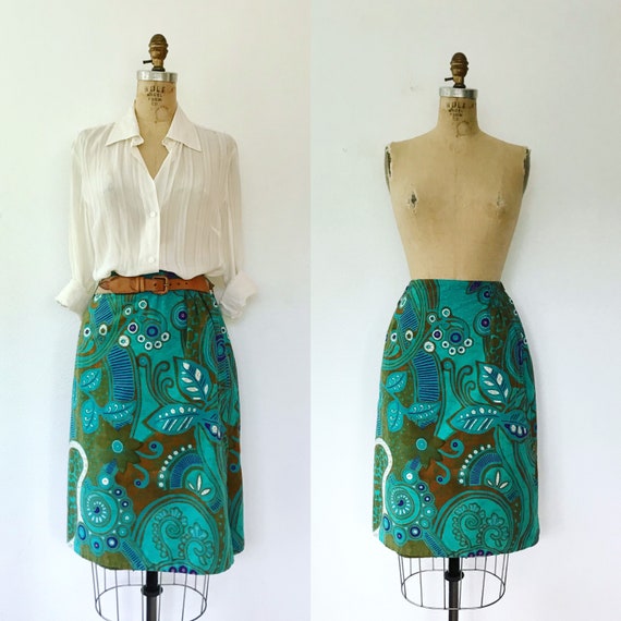 vintage wrap skirt / cotton wrap skirt / batik print skirt