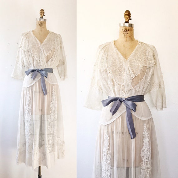 Edwardian Lawn dress / antique dress / Seaside Law