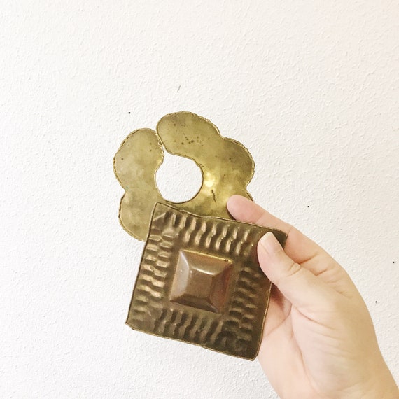 SALE vintage belt buckles / 80s brass belt buckles / Sash wrap belt buckles