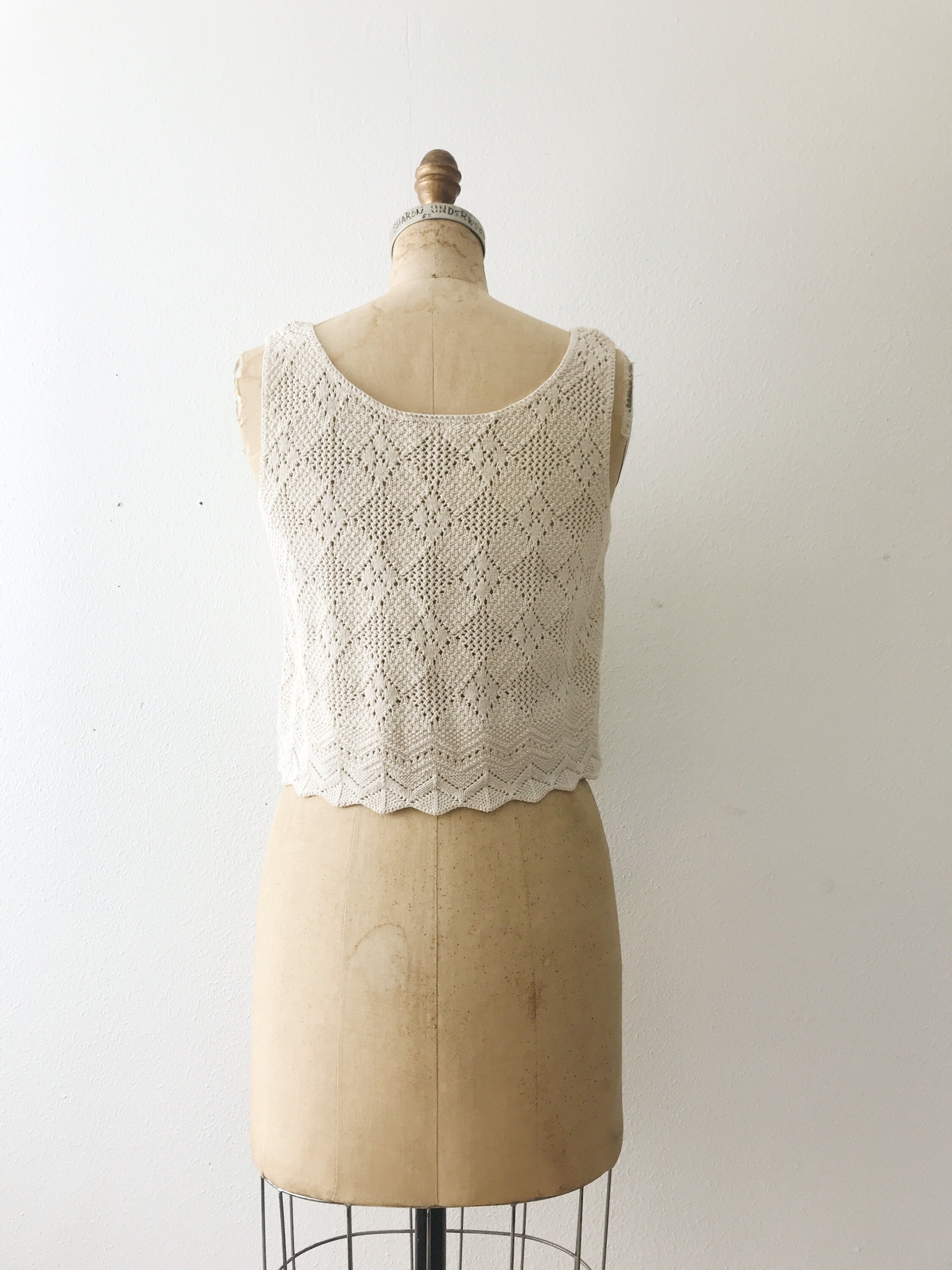 cream lace tank