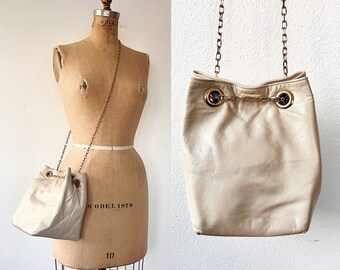 vintage leather purse / leather bucket bag / chain strap shoulder bag