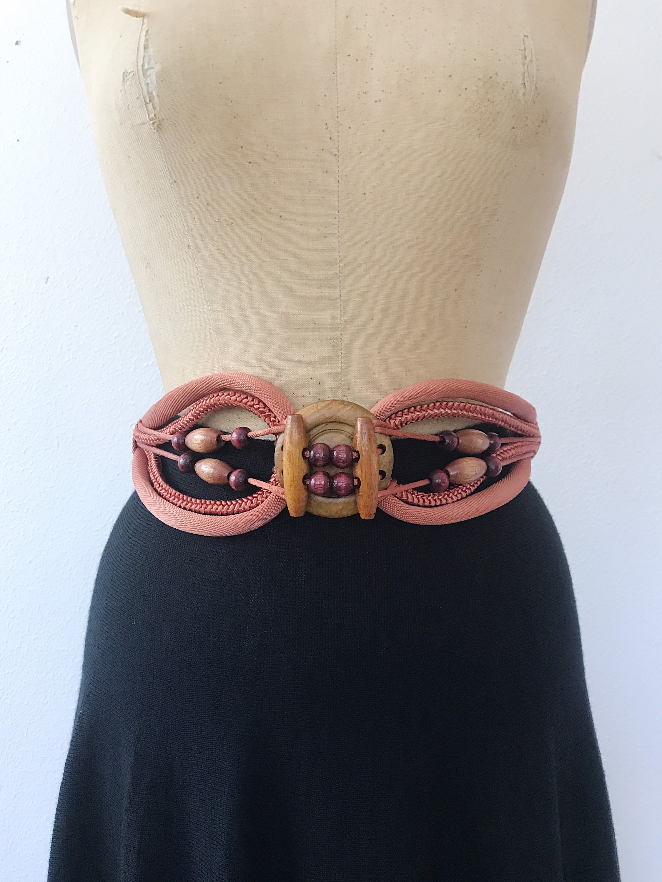 SALE vintage belt / 80s statement belt / vintage Silk & Wood belt