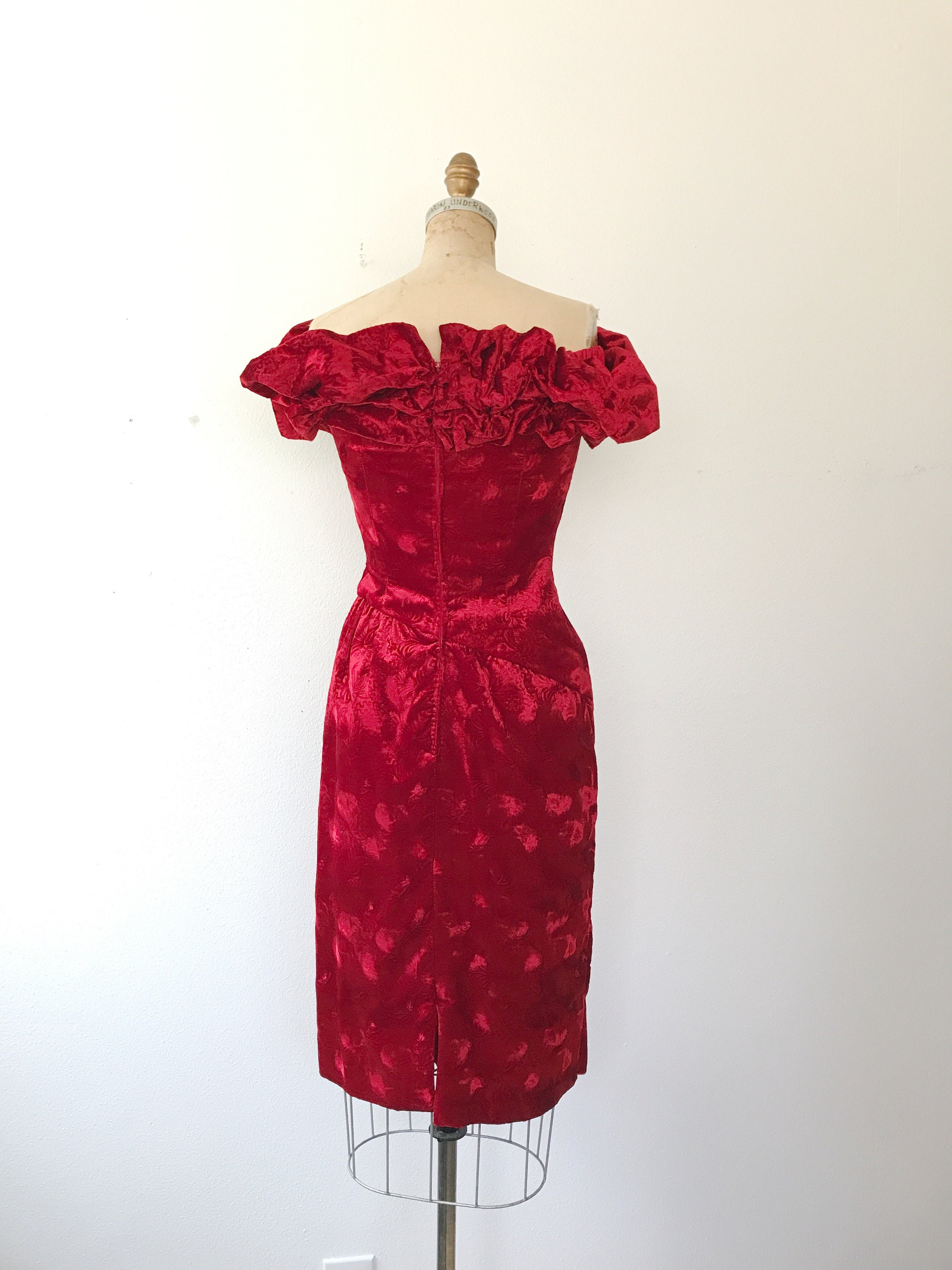 SALE red velvet dress / 1980s dress / Cache Velvet dress