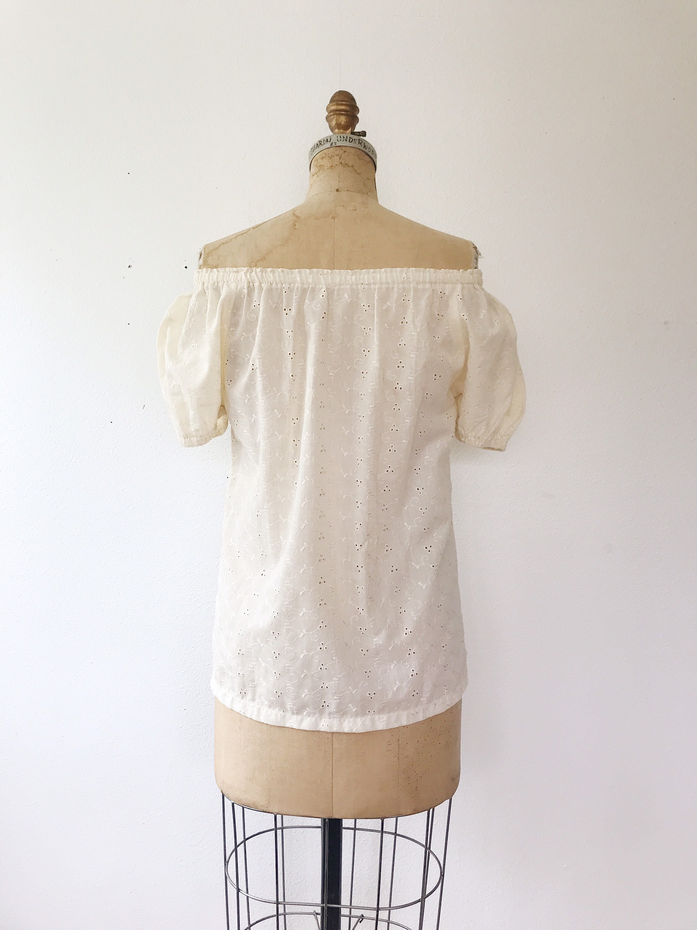 vintage lace blouse / cream lace blouse / Astilbe eyelet blouse