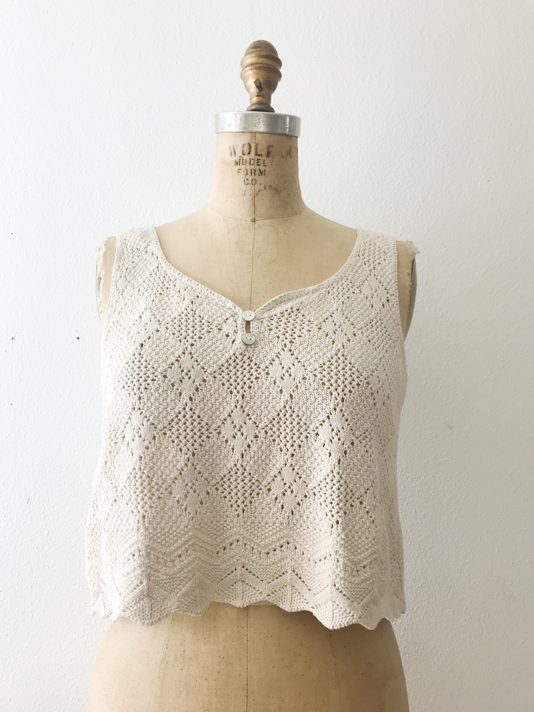 cream lace tank