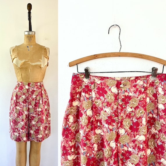 vintage floral shorts / 80s vintage shorts / red floral shorts