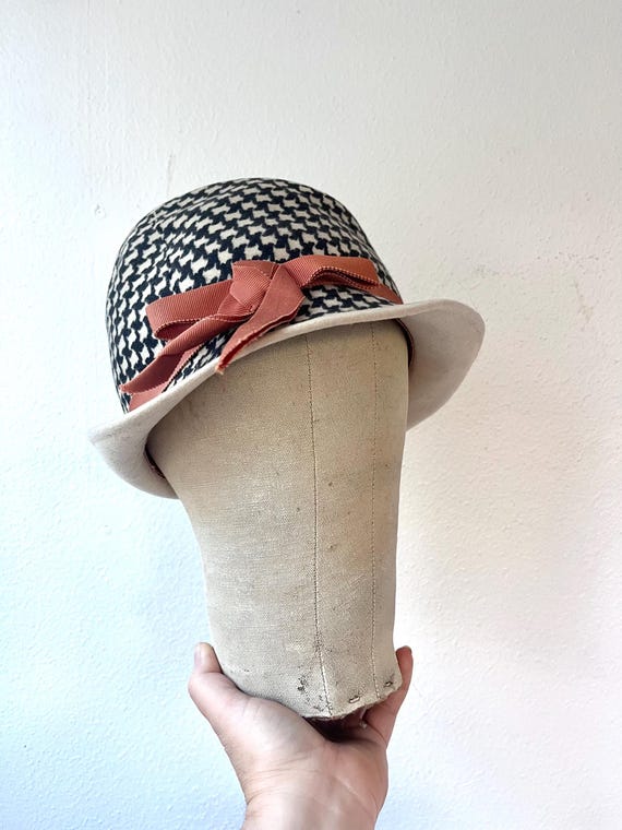 vintage houndstooth hat / vintage felt wool hat / Henry Pollak hat