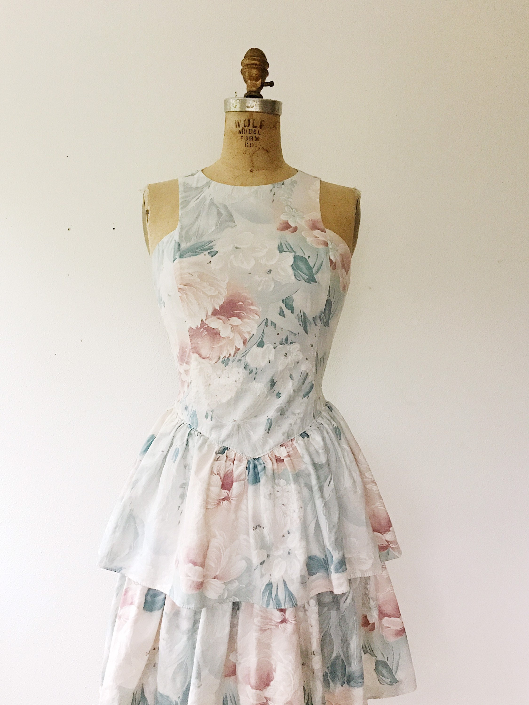 vintage floral dress / vintage 80s dress / Racerback dress