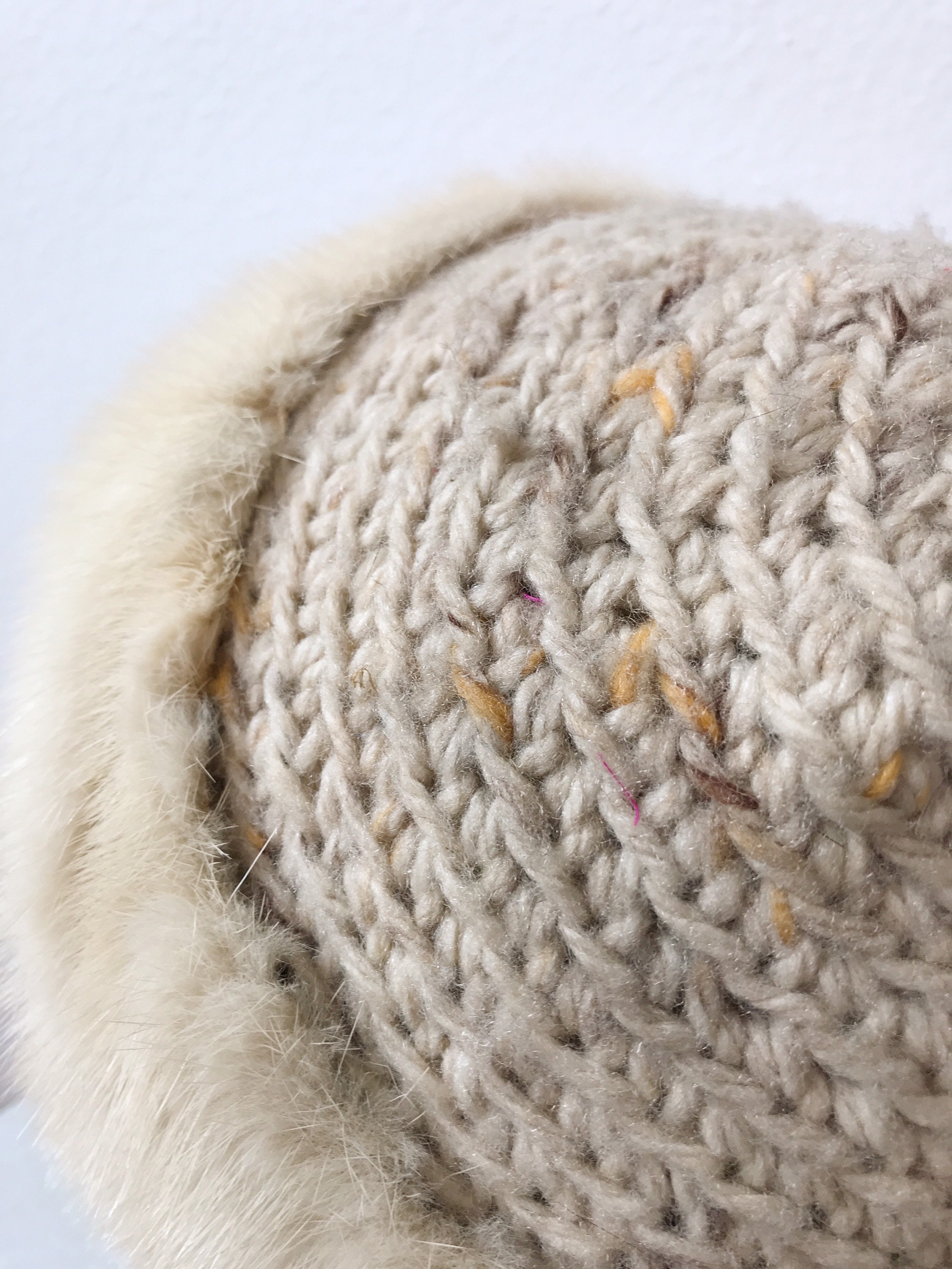 vintage knit hat / vintage fur hat / Montevecchi knit beanie