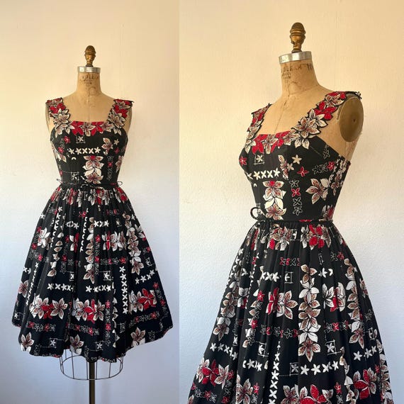 1950s cotton dress / 50s Hawaiian vintage / pin-up floral sundress