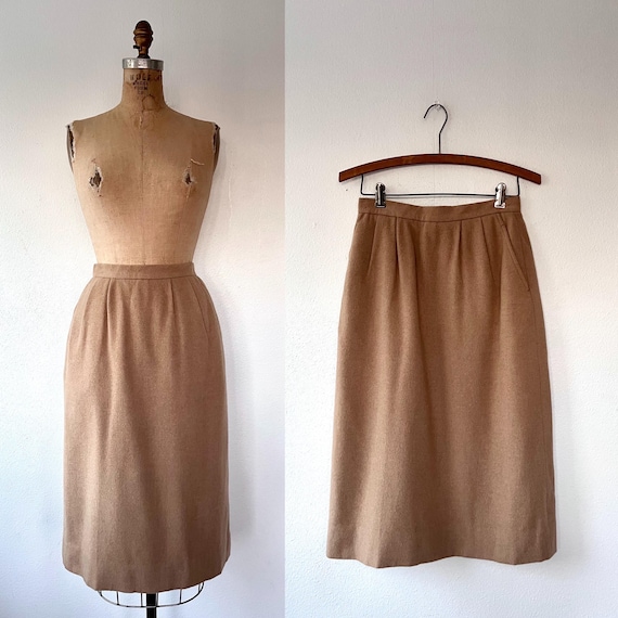 1960s vintage skirt / camel wool skirt / tan sportswear wool skirt