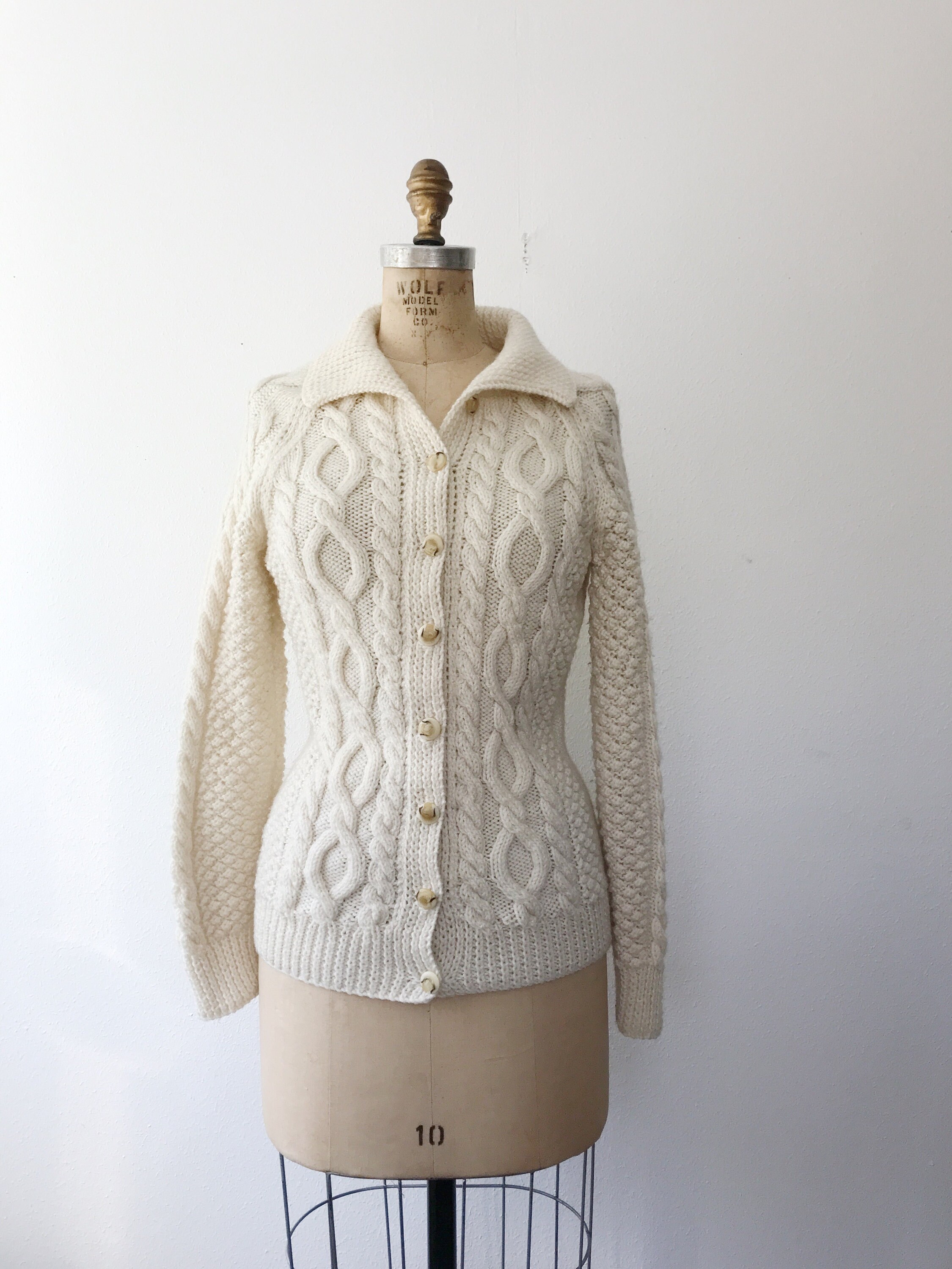 Vintage cable knit cardigan Clearance