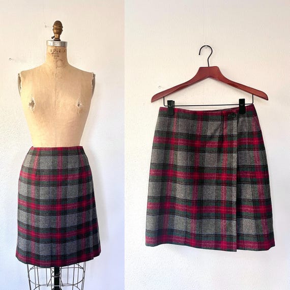 Fife plaid skirt / wool plaid skirt / plaid wrap skirt