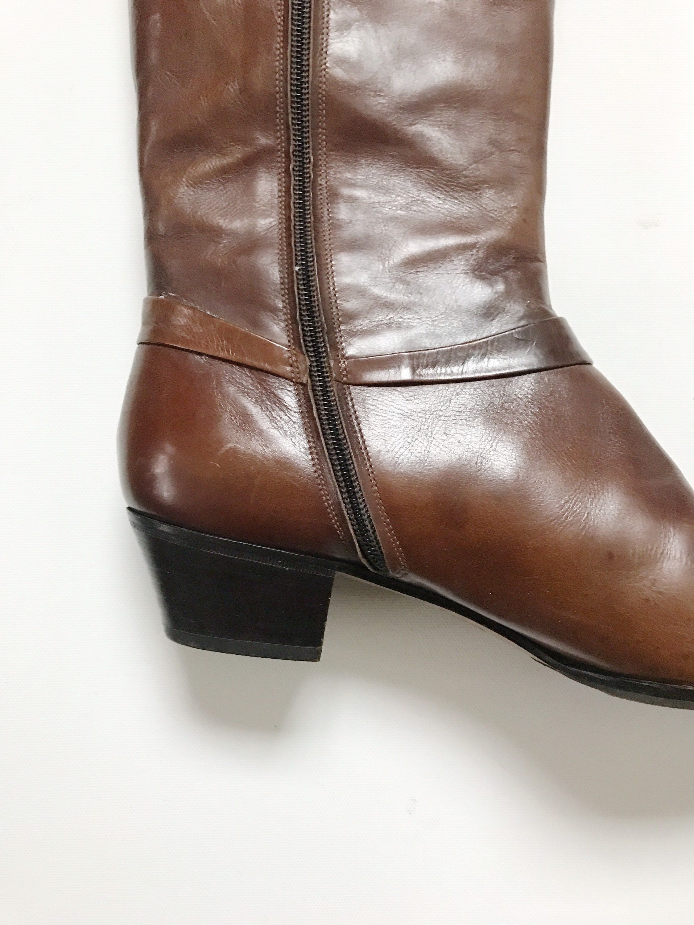 vintage leather boots / brown leather boots / Salvatore Ferragamo boots