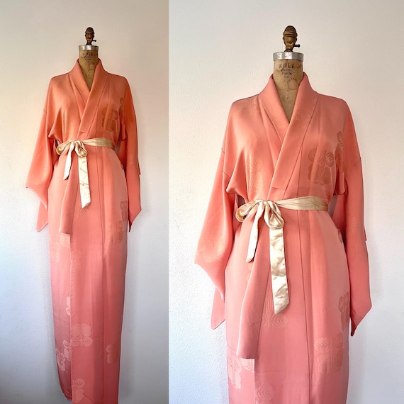 Paulownia silk crepe kimono / kimono robe / vintage floral silk Kimono