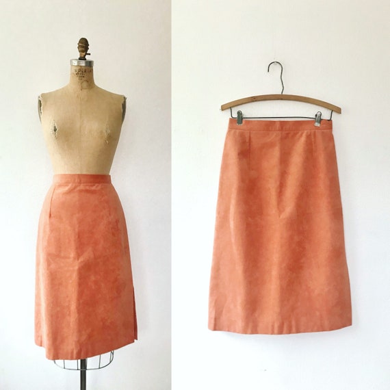70s vintage skirt / vintage micro-suede skirt / peach midi skirt