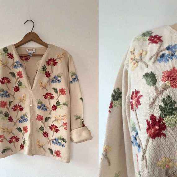 floral cardigan / cotton cardigan / Spring Bouquet sweater