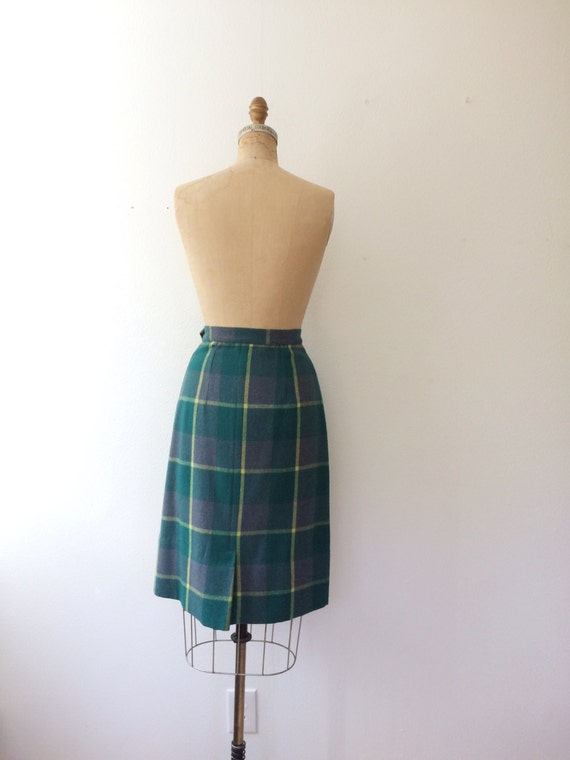 vintage wool skirt / 50s plaid skirt / winter mea… - image 4