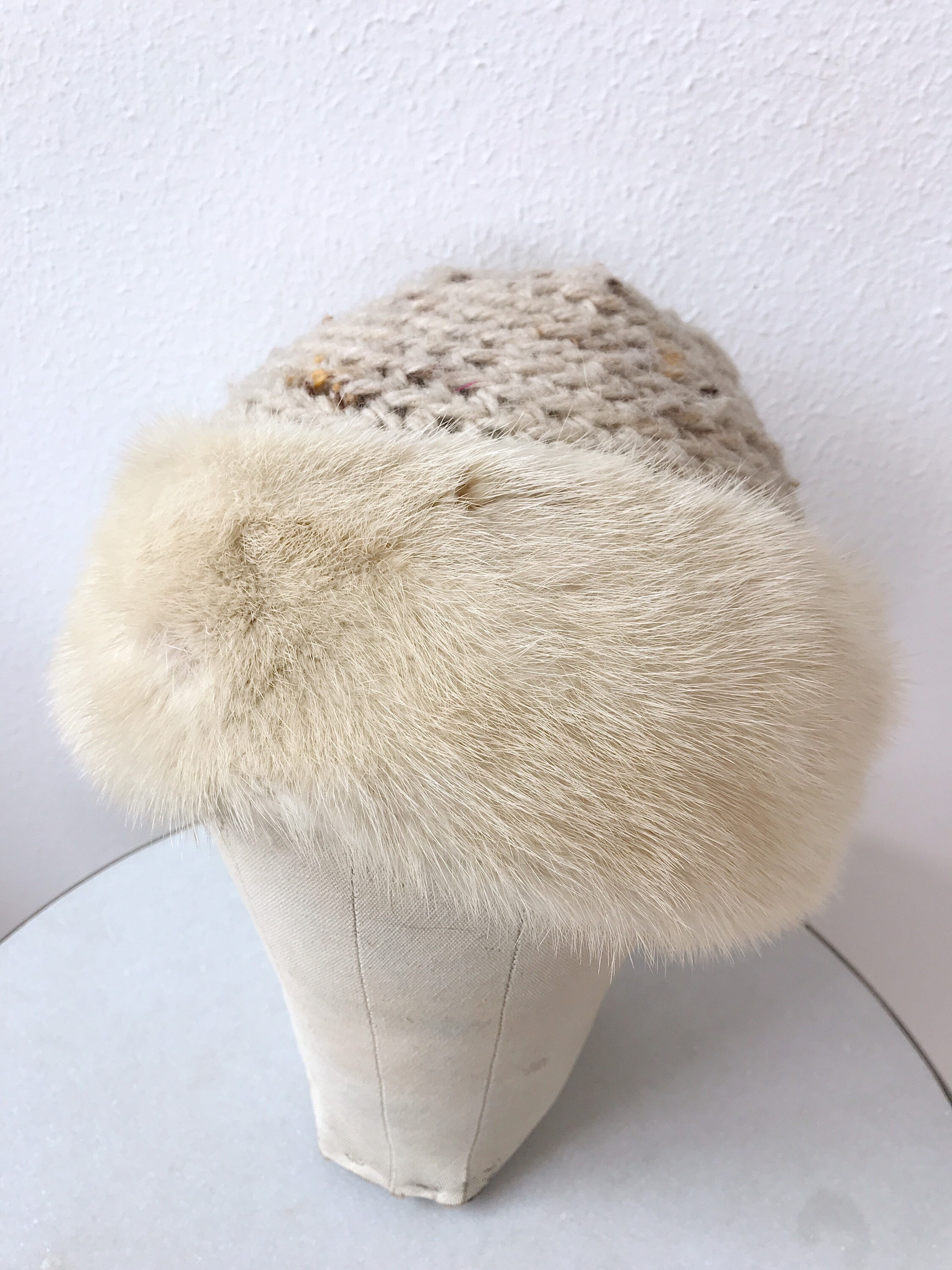 vintage knit hat / vintage fur hat / Montevecchi knit beanie