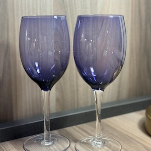 Artland Bijoux Purple Amethyst Wine Glasses Water Goblets Clear Stem Hand Blown 14oz Set of 2